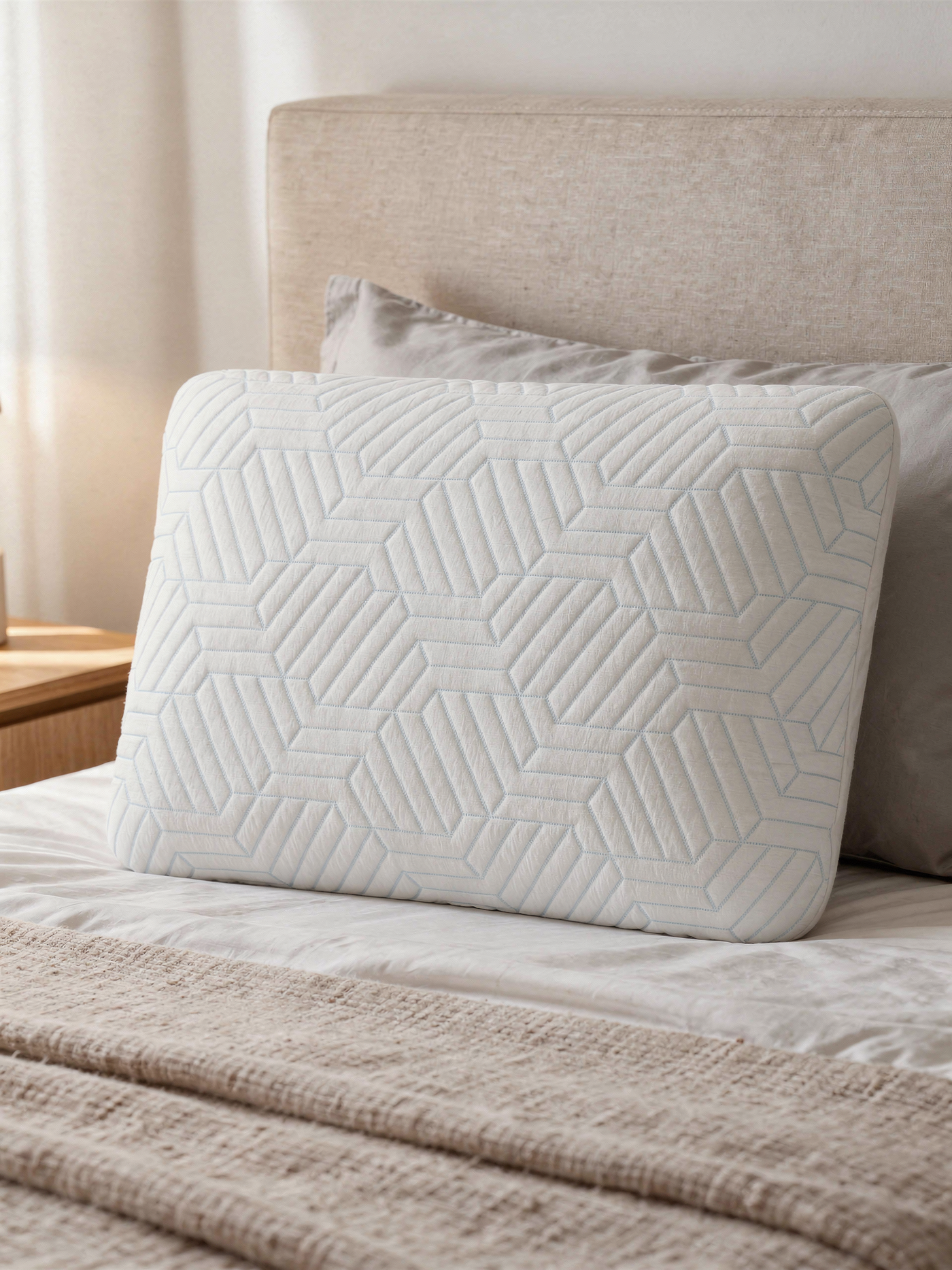 Fria Cloud Cooling Pillow