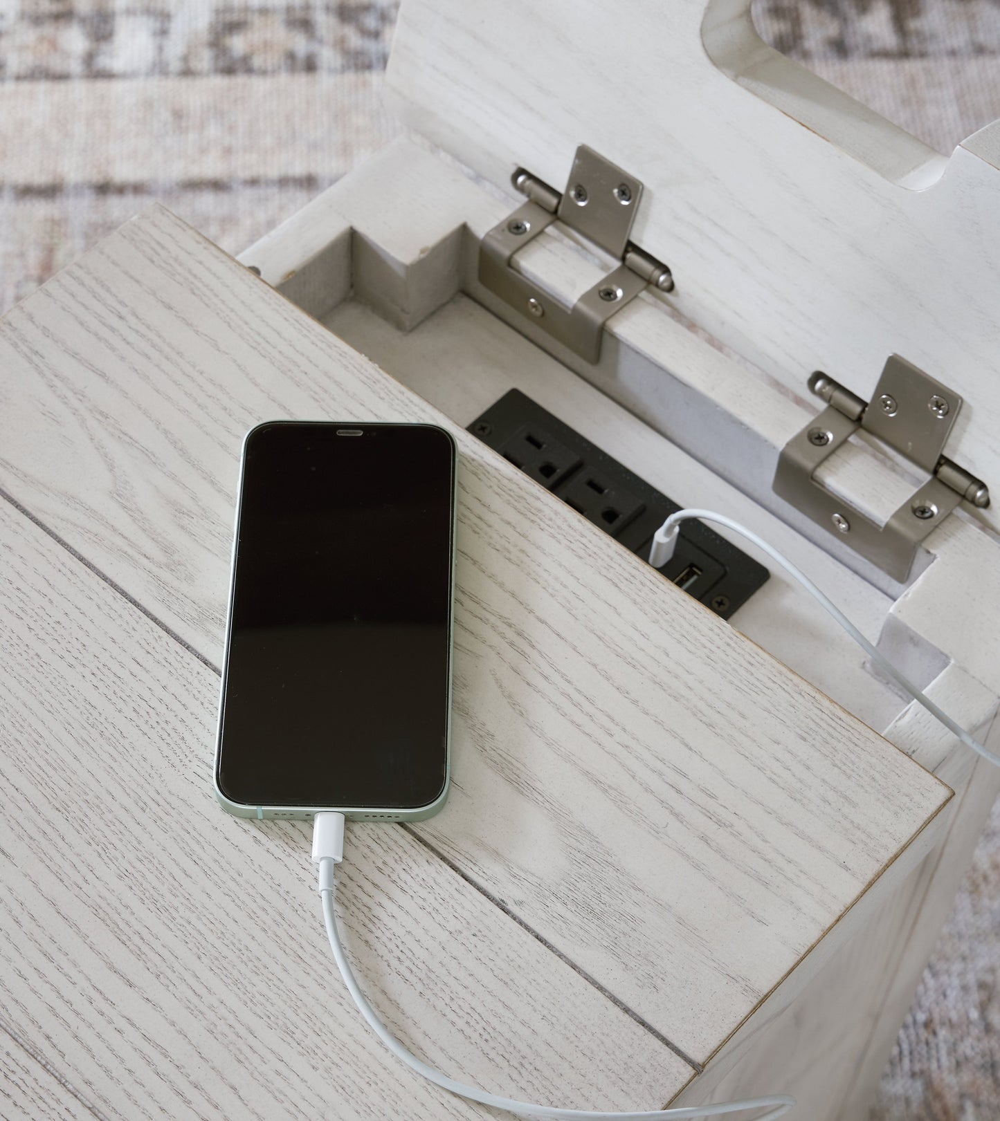 Robbinsdale Antique White Chairside End Table