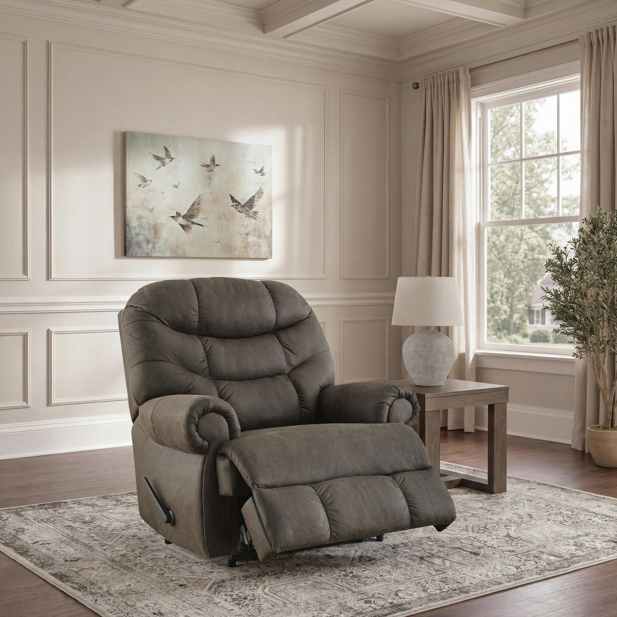 Camera Time Gunmetal Zero Wall Recliner