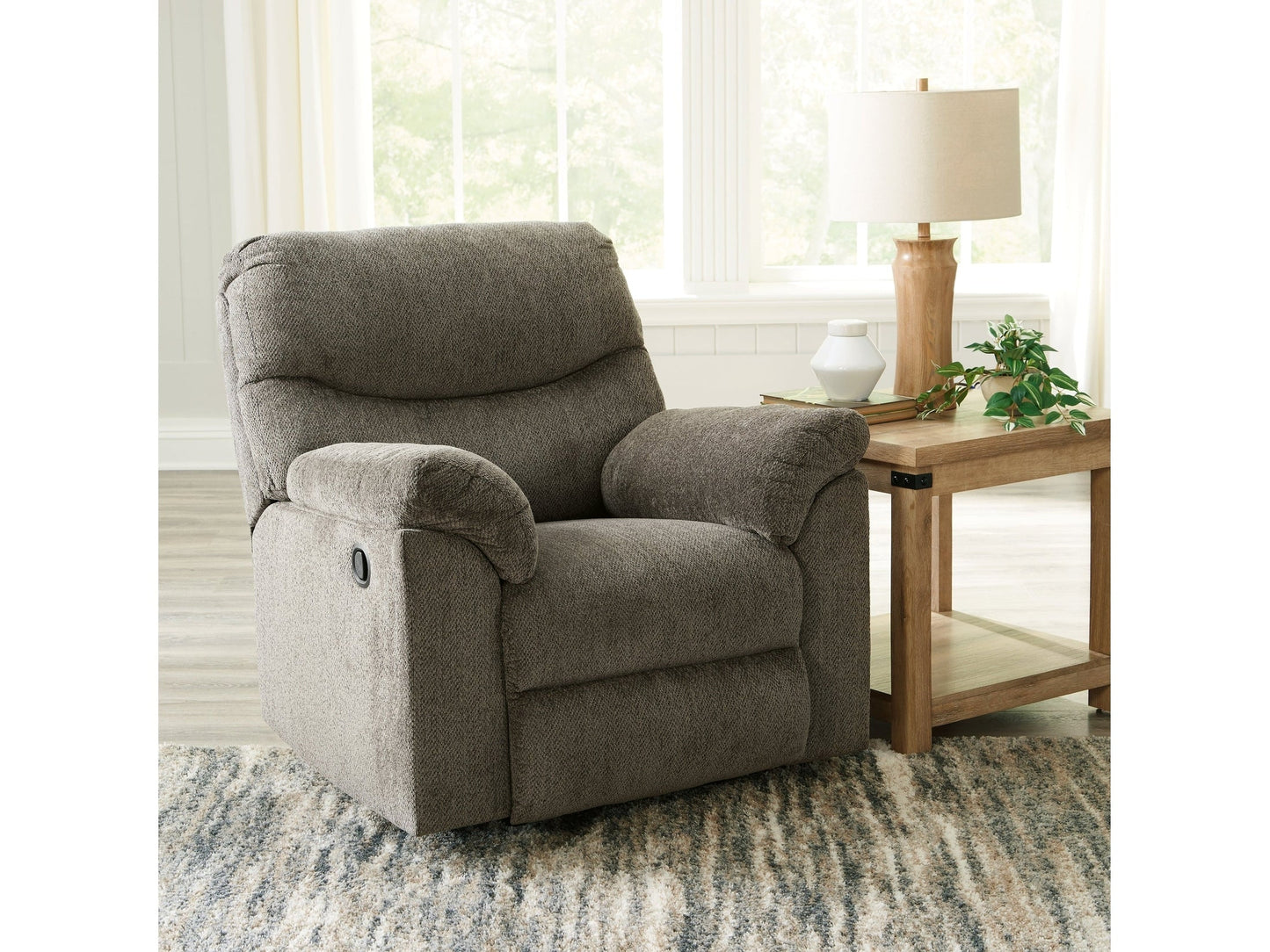 Alphons Manual Rocker Recliner