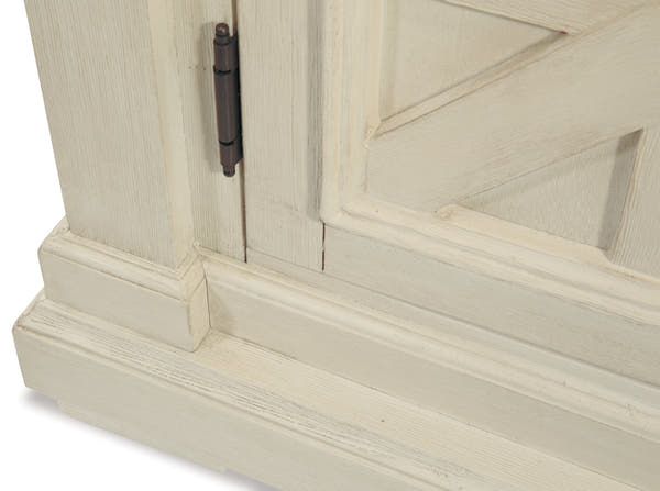 Bolanburg Antiqued White and Weathered Oak Dining Server