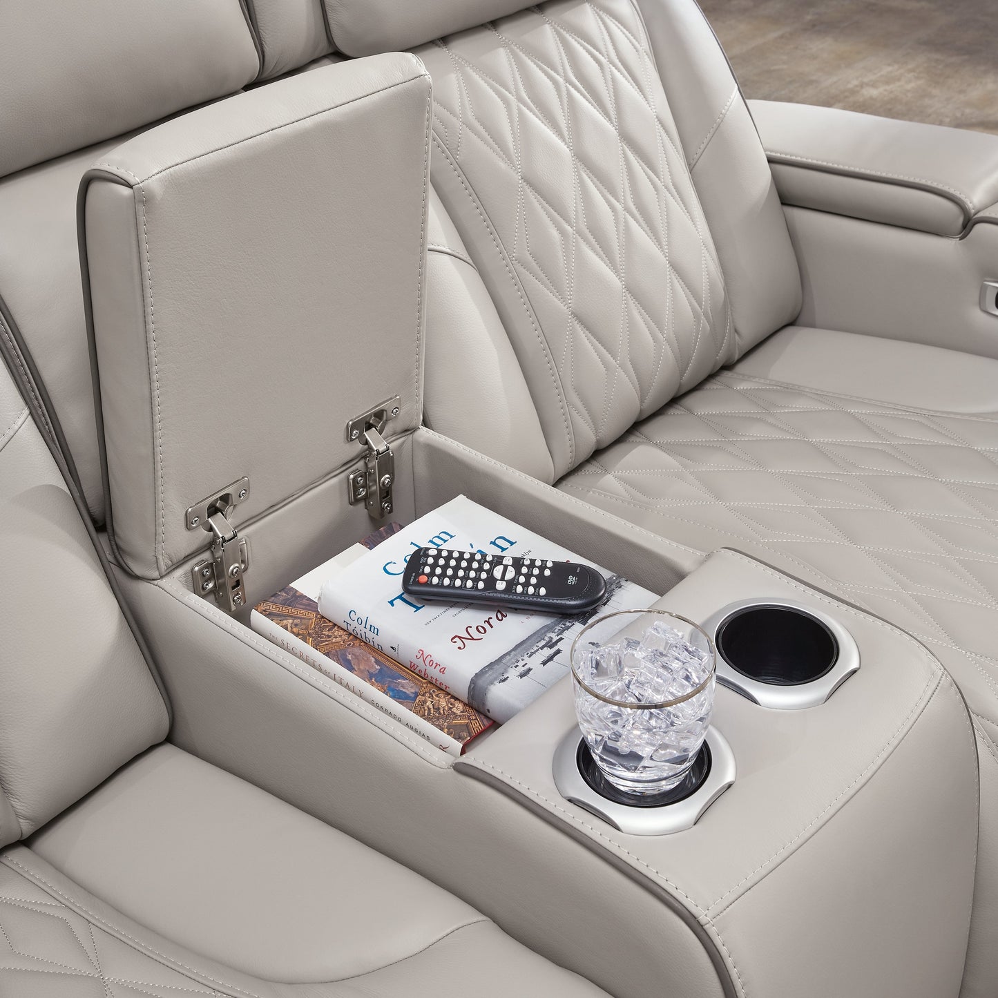 PWR REC LOVESEAT/CON/ADJ/Boyington/Gray