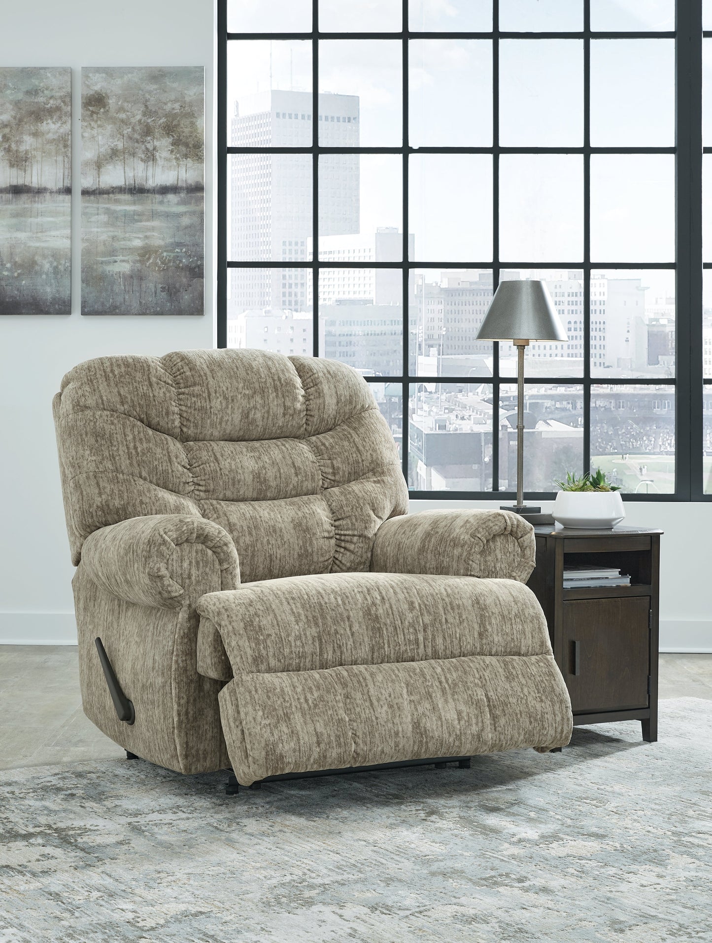 Movie Man Taupe Recliner