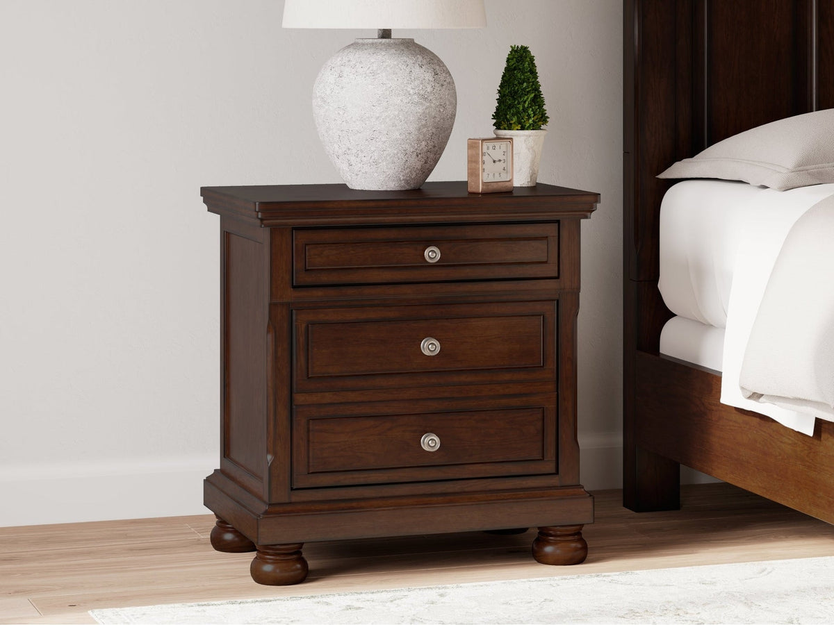 Porter Rustic Brown Dresser, Mirror and Nightstand Set
