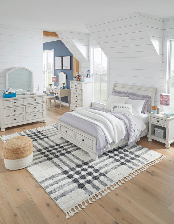 Robbinsdale Antique White Full Sleigh Storage Youth Bed