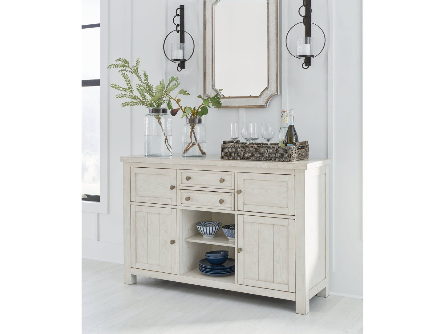 Robbinsdale White Dining Server